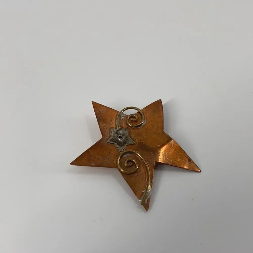 Vintage copper Metal star pin